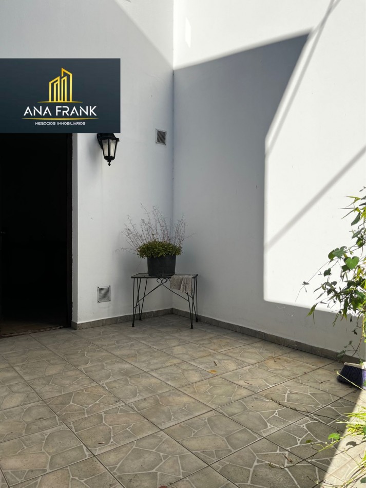 VENTA DE HERMOSO DUPLEX SEMI CENTRICO 2 AMBIENTES 