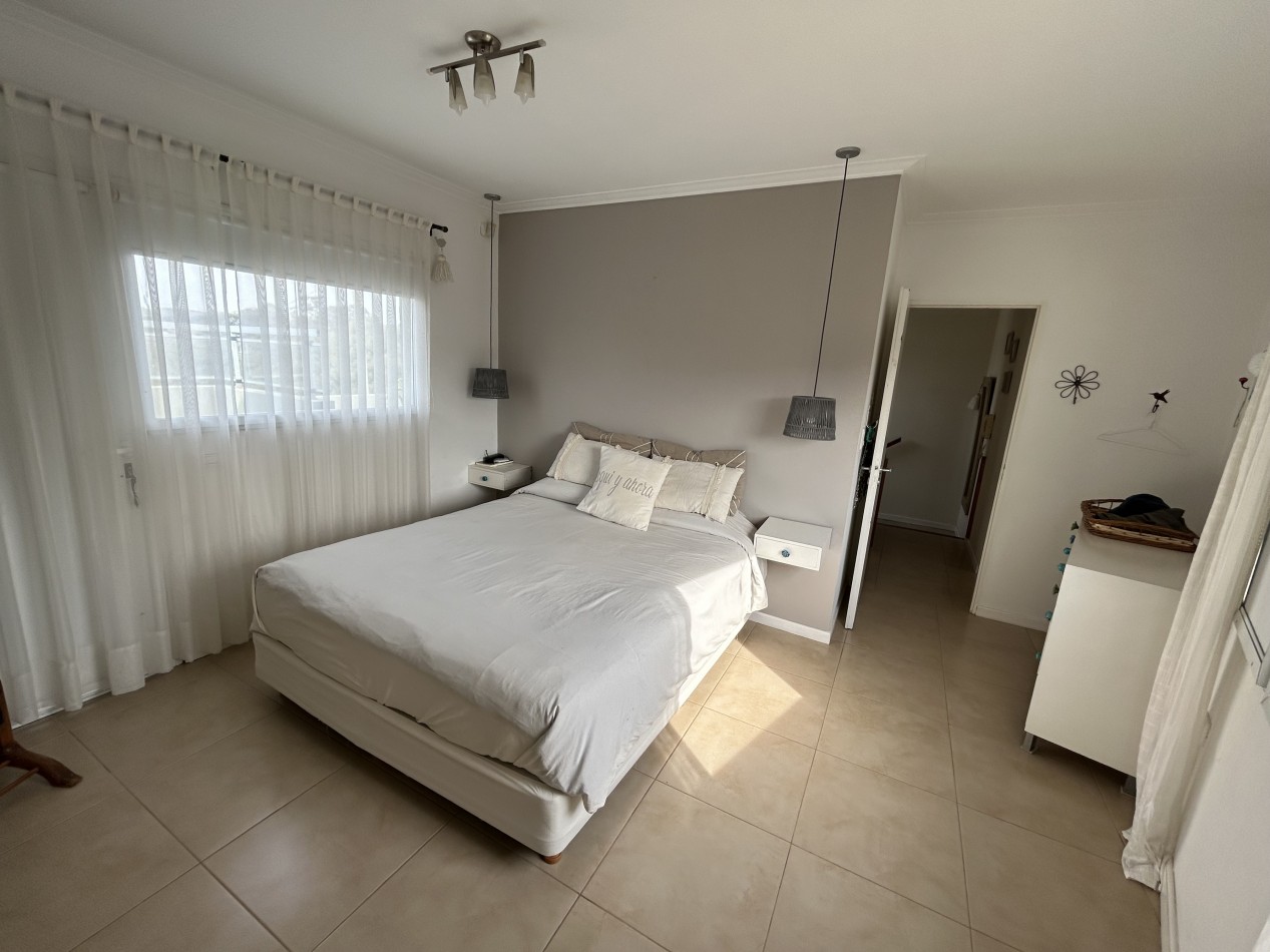 Casa en venta zona Dique 
